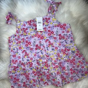 Gap floral top